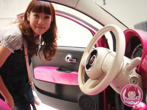 20090710_barbie_car_interior_haruka