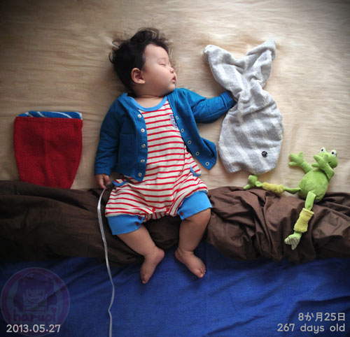 Baby sleeping-art – fishing 寝相アート – 釣り