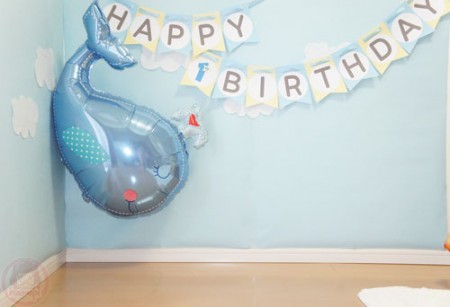 Yuto 1st Birthday set up - the whale and banner