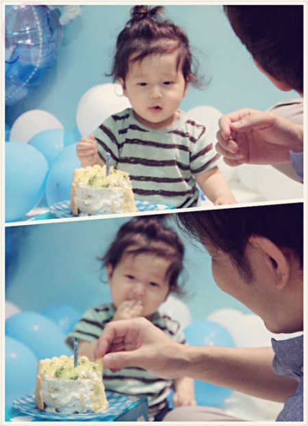 Yuto 1st Birthday - Yappi papa likes it too!