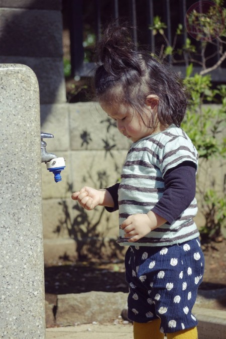 Washing hand