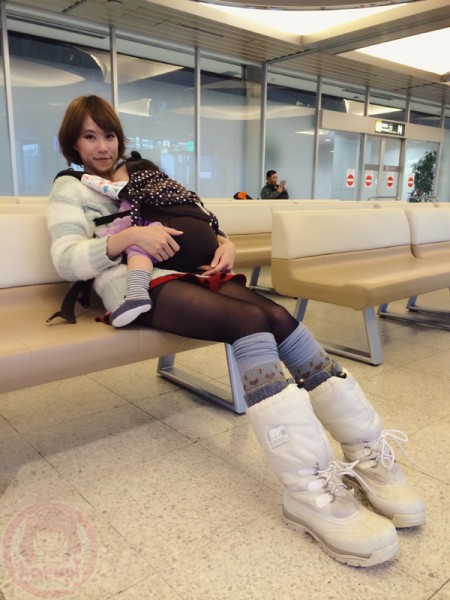 Mommy and Little-big-boss arrival at New Shintose Airport