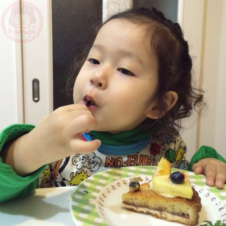 Little-big-boss eating cake before daddy - yummy! 