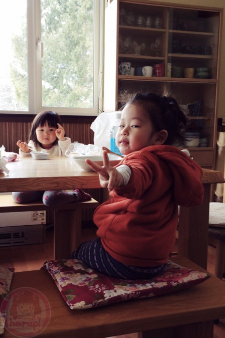 Little-big-boss and Yuki-chan breakfast